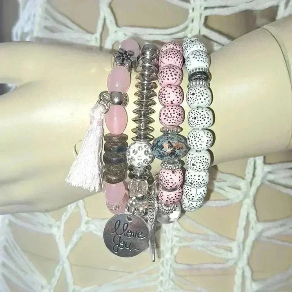 Bracelet 4 pieces Set Enchanting Love - Picture 2 of 3